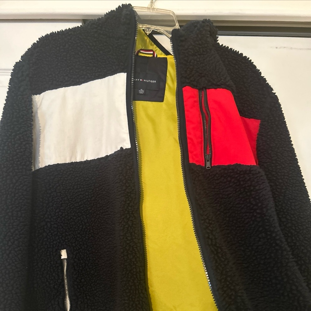 Vintage Men’s Tommy Hilfiger Jacket Deep Pile Fleece Big Flag Colorblock Size Xl